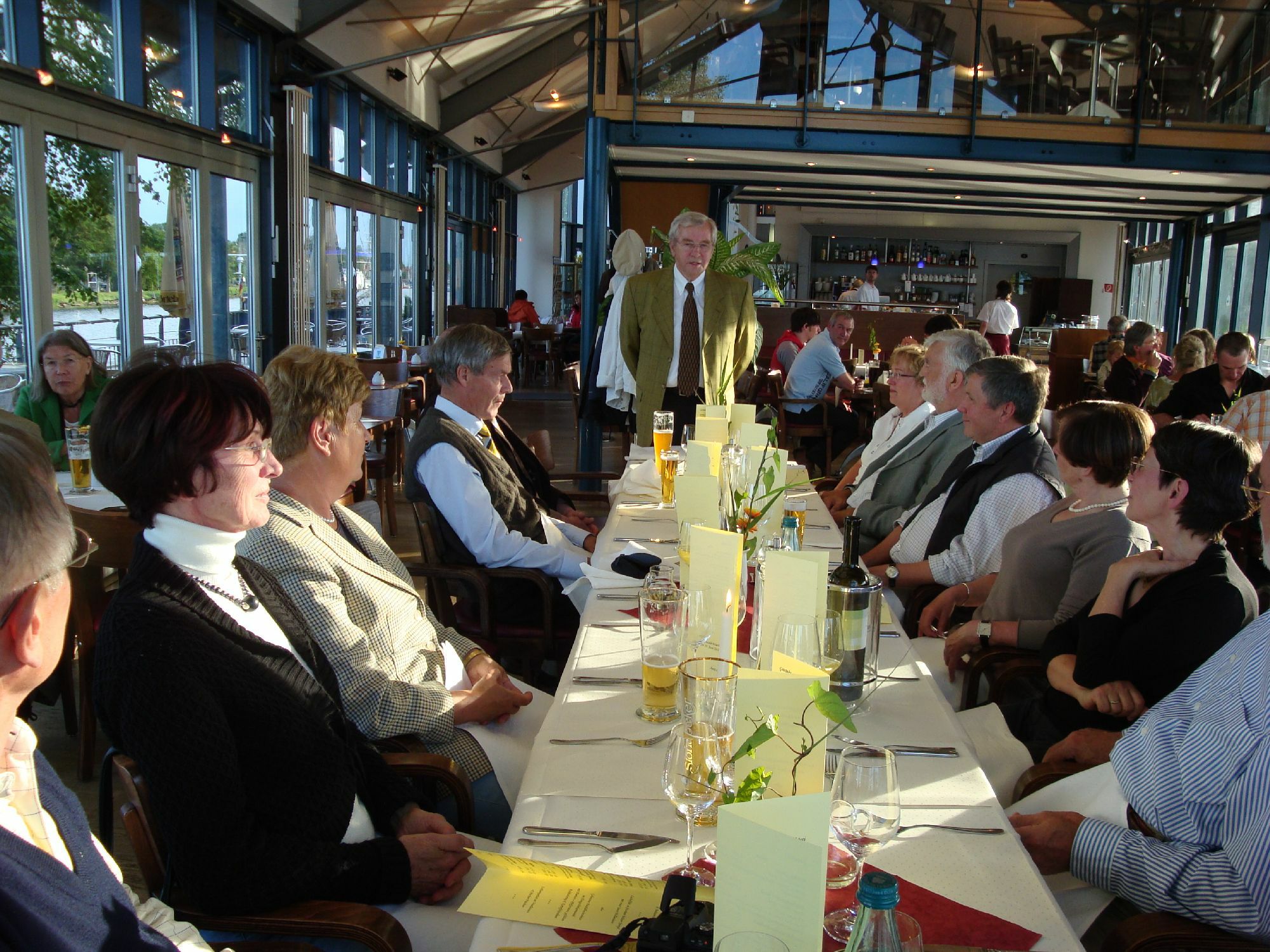utkiek_dinner1_2010_hs